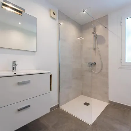 Ct 258 - Faro's Ars Vivendi - Boutique * Marbella
