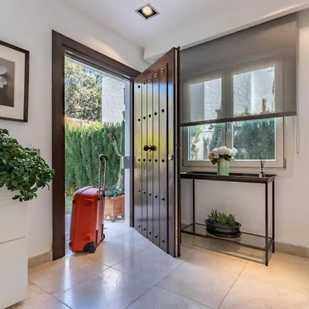Ct 258 - Faro's Ars Vivendi - Boutique Marbella